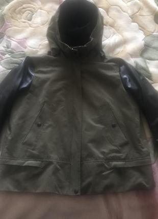 Жіноча куртка zara