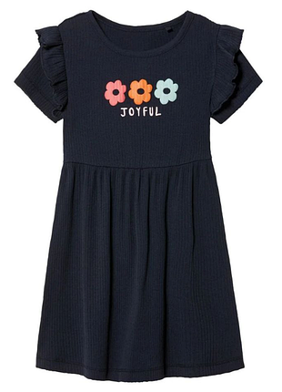 Легка літня сукня на дівчинку