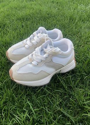 Кросівки next під new balance