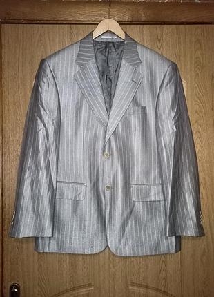 Шикарный пиджак премиум класса на бирке так и указано бизнес линия,kazzara, италия.