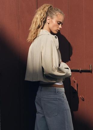 Короткий двубортный тренч zara4 фото