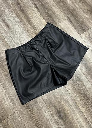 Шорти великого розміру не zara