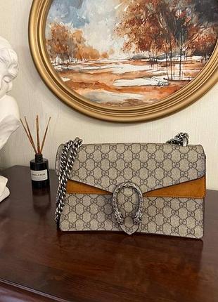 Сумка gucci через плече из натуральной кожи монограмм