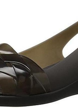 Босоножки crocs р. w9/39-40/ 25,5см. новые