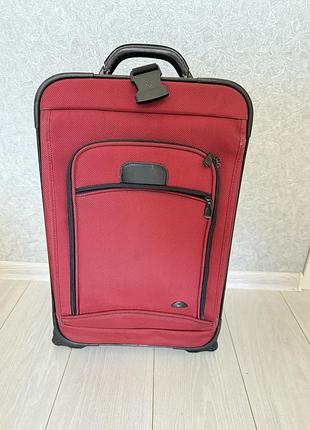 Чемодан размер m (samsonite)