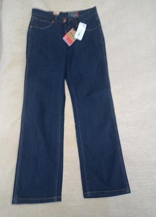 Женские джинсы.wrangler. р. 30 новые.
