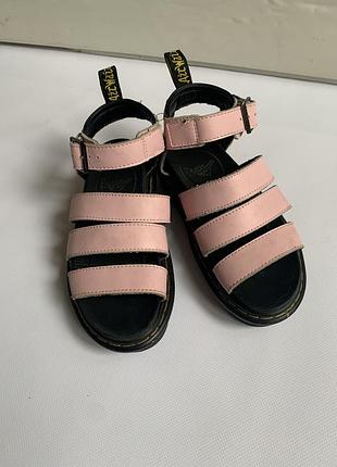 Босоніжки dr.martens р.38