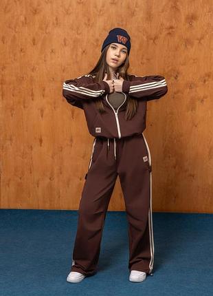 Спортивний костюм для дівчаток