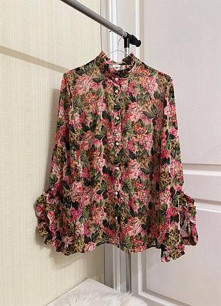 Шикарная блуза с цветочным принтом бренда river island