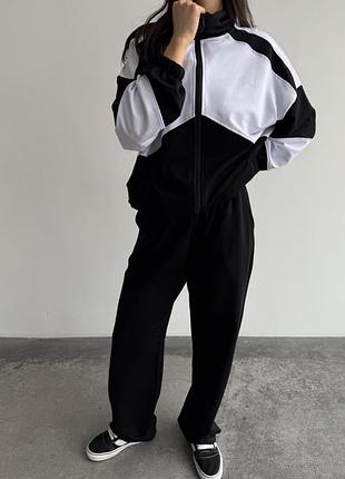 Женский костюм в трех цветах