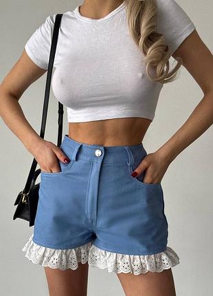 Шорты из джинса и рюшем