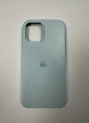 Фірмовий чехол на телефон