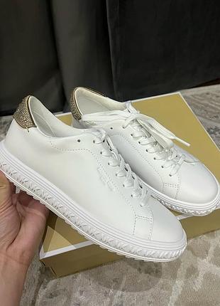 Білі шкіряні кеди michael kors