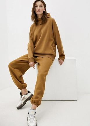 Костюм reebok/ на флісі/ джогери, худі reebok