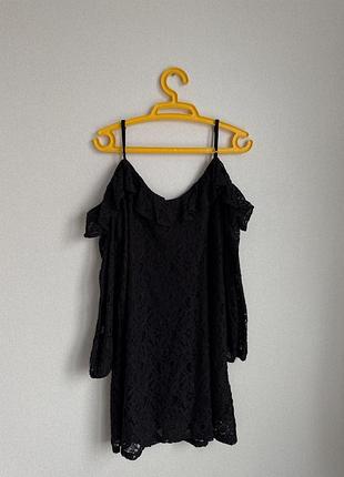 Сукня з рукавами з сіточки