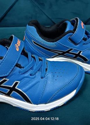 Кроссовки детские asics