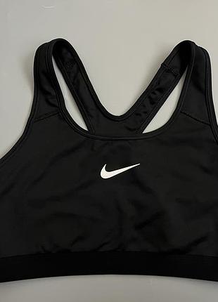Спортивный топ nike