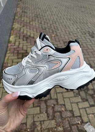 Жіночі кросівки сіточка/ кросівки жіночі