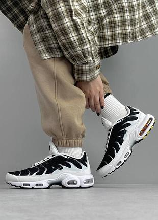 Nike air max plus white black metallic pewter 5