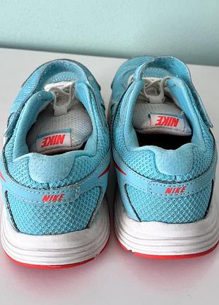 Кроссовки nike 4