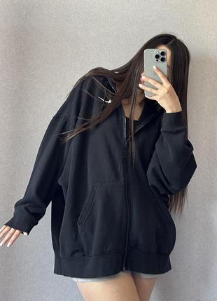 Зіпка nike 4