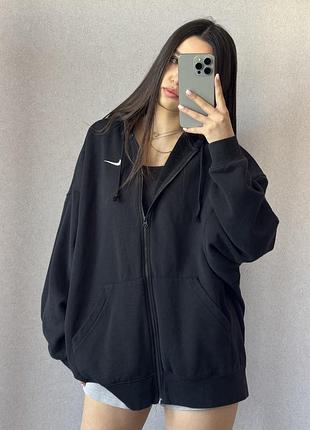 Зіпка nike