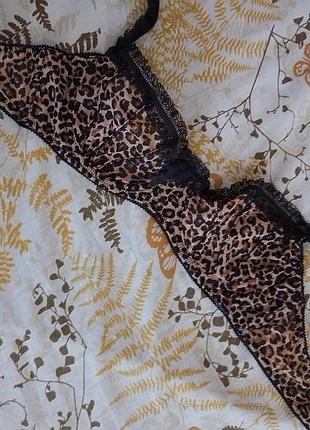 Бюстик hunkemoller