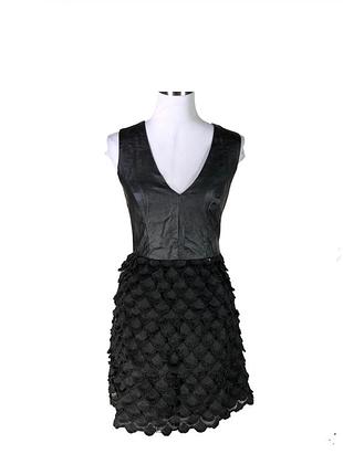 Платье guess