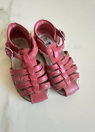 Босоніжки pat & ripaton шкіра 23 р дівчачі