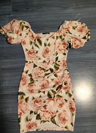 Сукня ідеальний стан