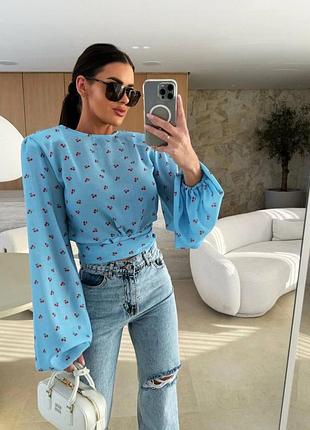 Розкішна блуза