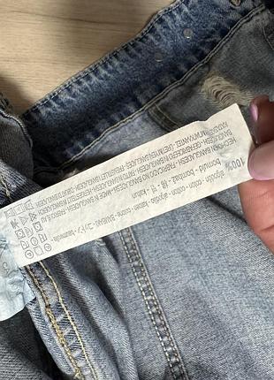 Стильная джинсовая удлиненная куртка от бренда zara с рваностями6 фото