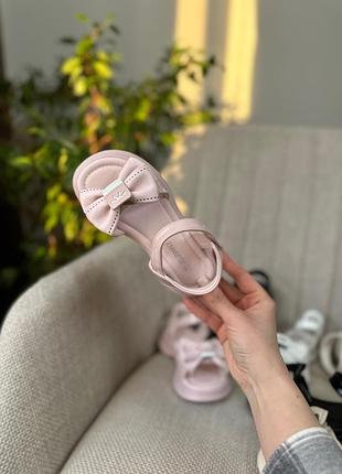 Босоножки детские 2