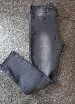 Суперсірі джинси скіні, розпродажу