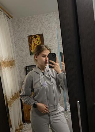 Костюм