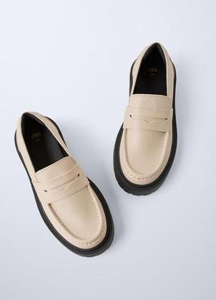 Лоферы на массивной подошве zara
