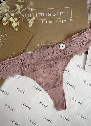 Трусики кружевные пудровые розовые стринги