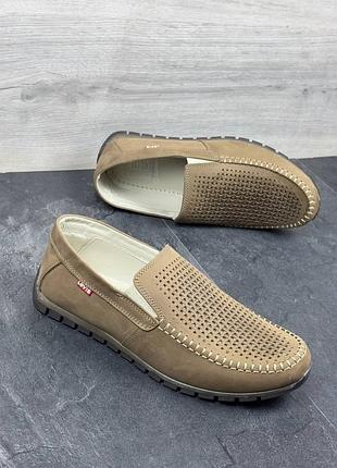 Чоловічі шкіряні мокасини levis