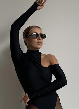 Боди с асимметрией