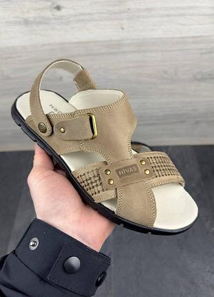 Чоловічі шкіряні сандалі