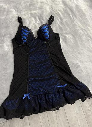 Пенюар в чорному кольорі