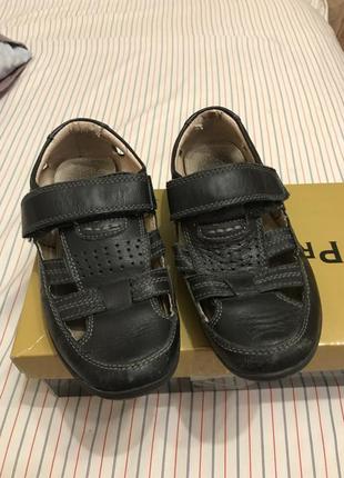 Туфельки детские