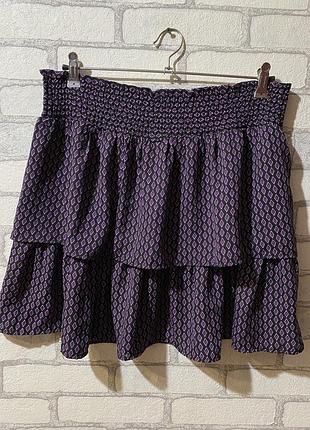 Тонкая новая юбка л-14