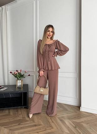 Жіночий костюм(штани + блуза)