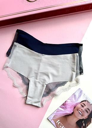 Набор бесшовных трусиков чики с кружевом victoria’s secret