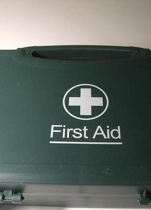 Продам кейси аптечок first aid(8шт.)