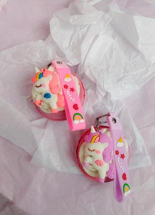 Ароматні й пінні бомбочки для ванни з твердою пінкою та брелоком єдинорога😍
