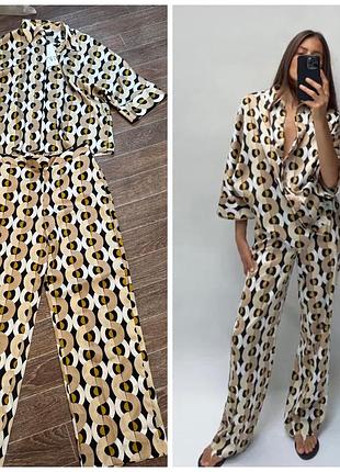 Продам костюм в пижамном стиле от zara