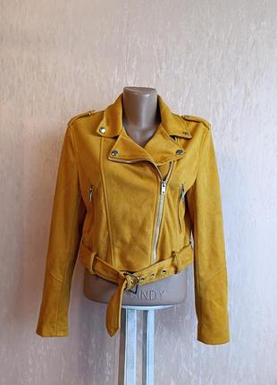 Посуха bershka