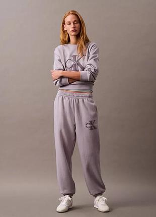 Женский спортивный костюм calvin klein